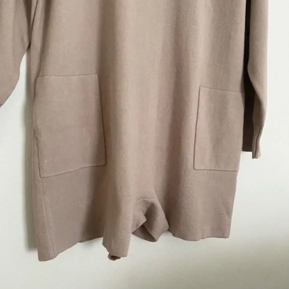 WAYF ‘98 Long Sleeve‎ Romper - Picture 6 of 7